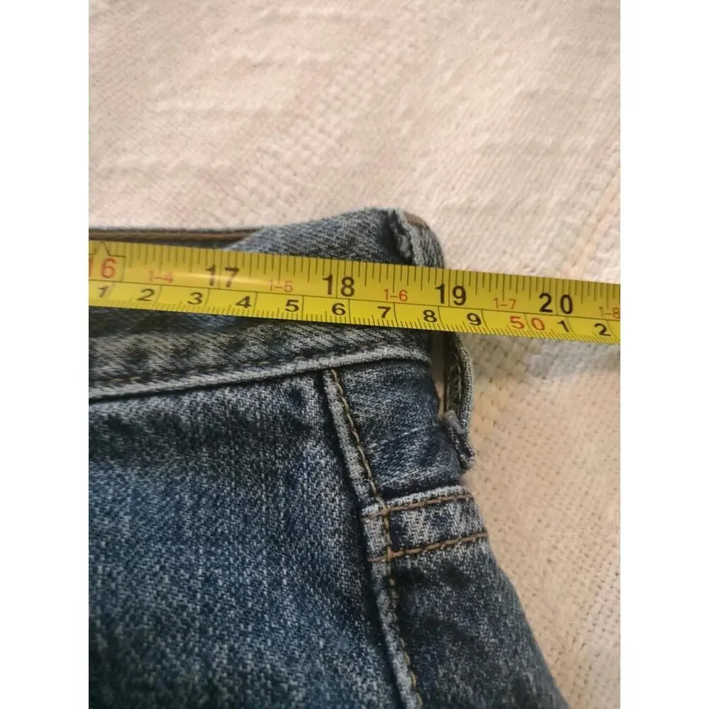 Vintage Levi's 505 Regular Fit Denim Shorts Jorts Medium‎ Wash Men's 36 x 10